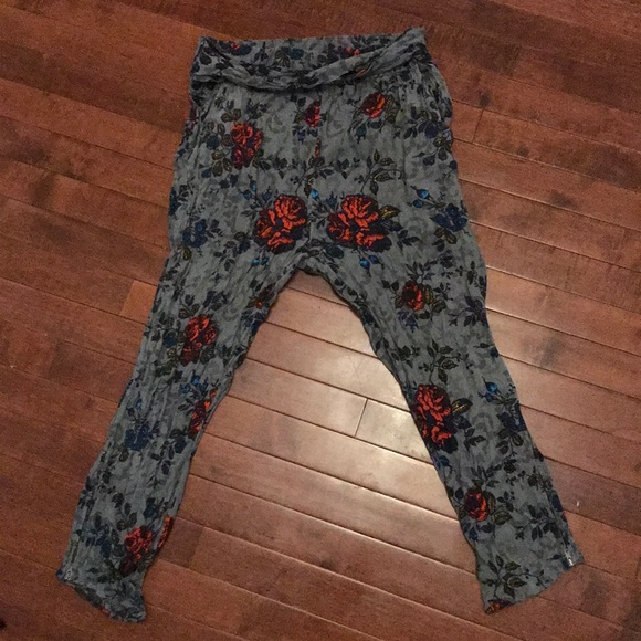 Free people pants size small - Picture 2 of 6